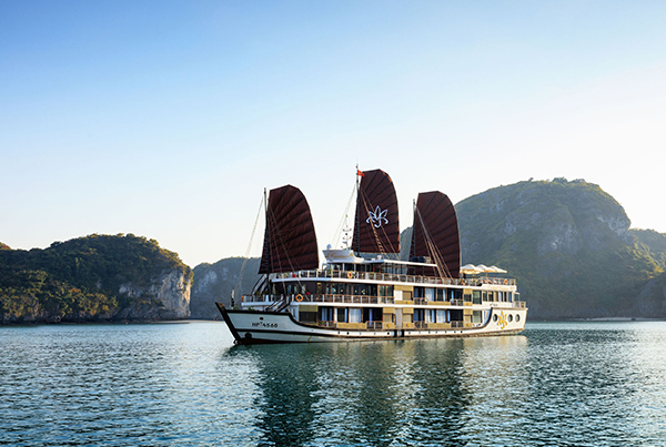 Tour Du Thuyền Orchid Classic Cruise – 3 Ngày/2 Đêm